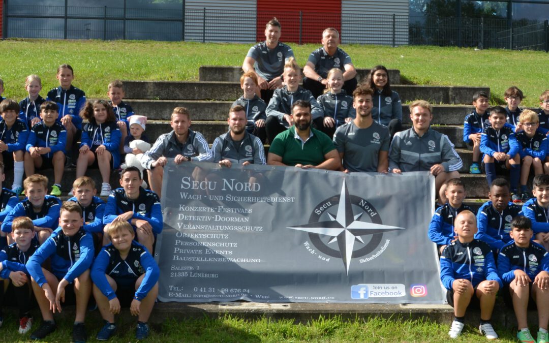 Hoher Besuch bei der Fußballschule